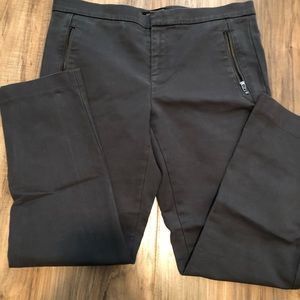 Gray Banana Republic ankle trousers. Size 8P
